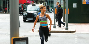 8 BENEFITS OF A RUNNING BELT